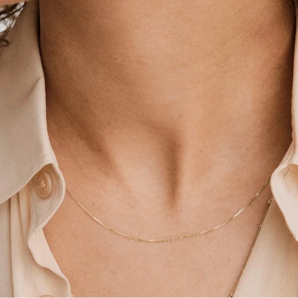 14K Gold Mejuri Baby Box Chain Necklace
